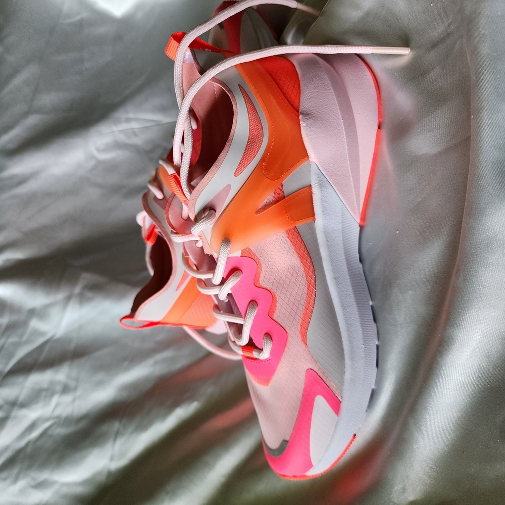 Fabletics Cheviot Performance Sneaker Women's Sne… - image 6